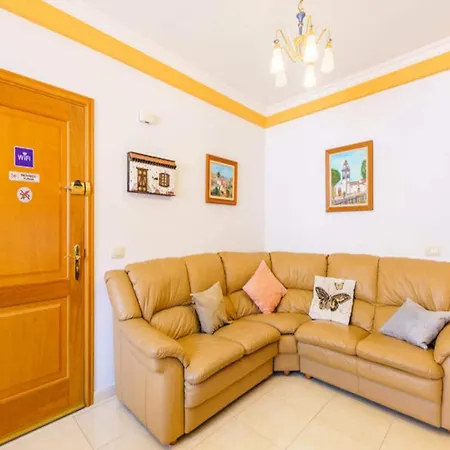 דירה House In